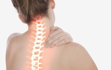 Hoe osteochondrose van de cervicale wervelkolom zich manifesteert